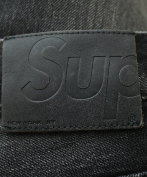 Supreme ยีนส์