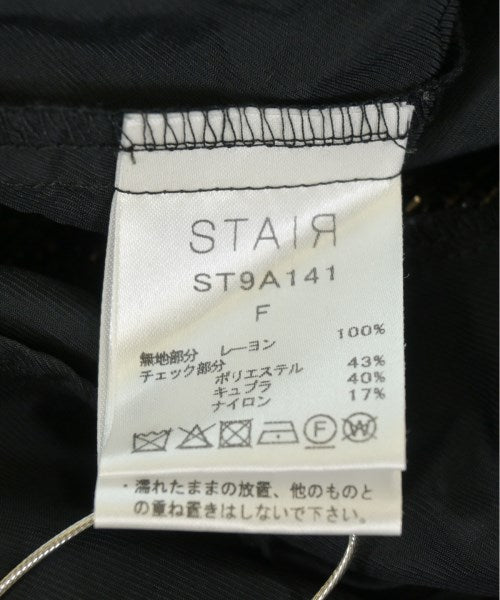 STAIR เสื้อสตรี