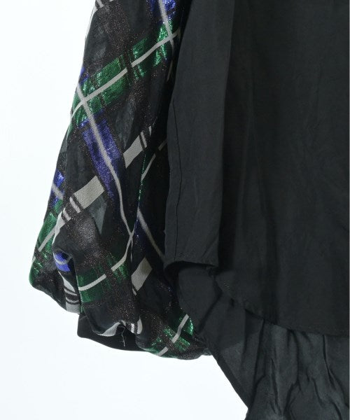 STAIR เสื้อสตรี