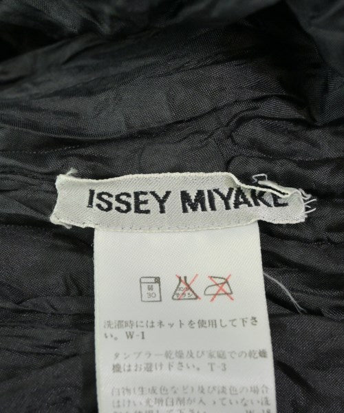 ISSEY MIYAKE เสื้อกั๊ก