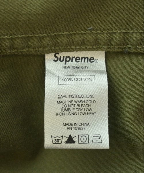 Supreme เสื้อลำลอง