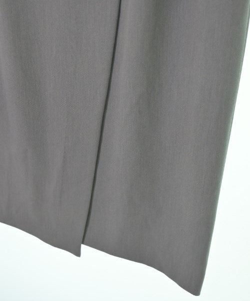 TONAL กระโปรงยาวถึงเข่า