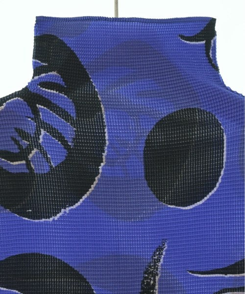 me ISSEY MIYAKE เสื้อลำลอง