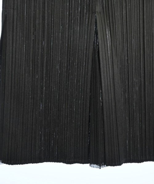 PLEATS PLEASE กระโปรงยาวถึงเข่า