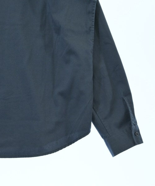Supreme เสื้อลำลอง