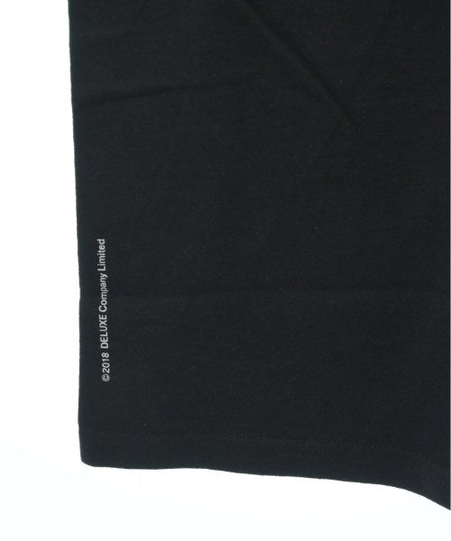Deluxe เสื้อยืด/เสื้อท็อปส์