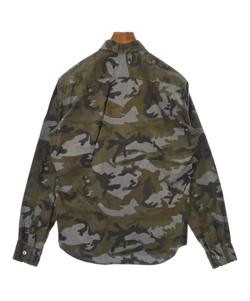 SOPHNET. เสื้อลำลอง