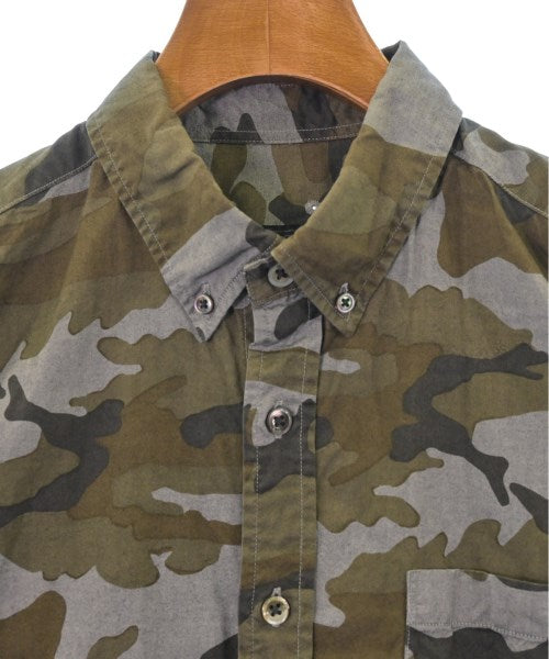 SOPHNET. เสื้อลำลอง