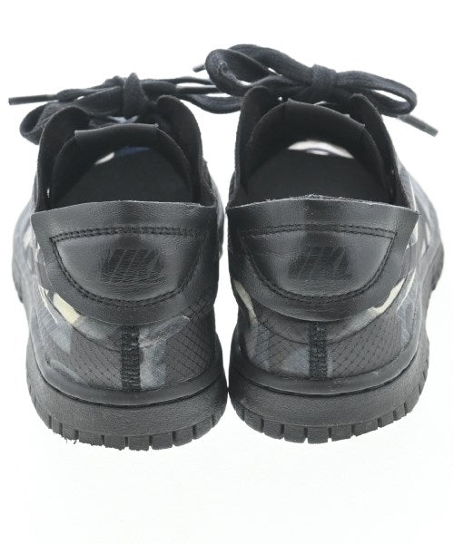 COMME des GARCONS รองเท้าผ้าใบ