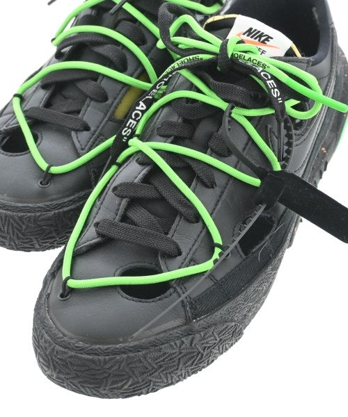 OFF-WHITE รองเท้าผ้าใบ