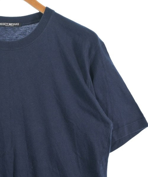 ISSEY MIYAKE เสื้อยืด/เสื้อท็อปส์