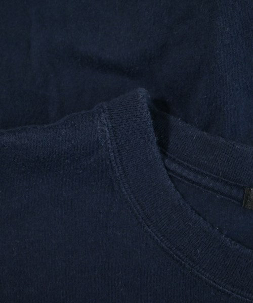 ISSEY MIYAKE เสื้อยืด/เสื้อท็อปส์