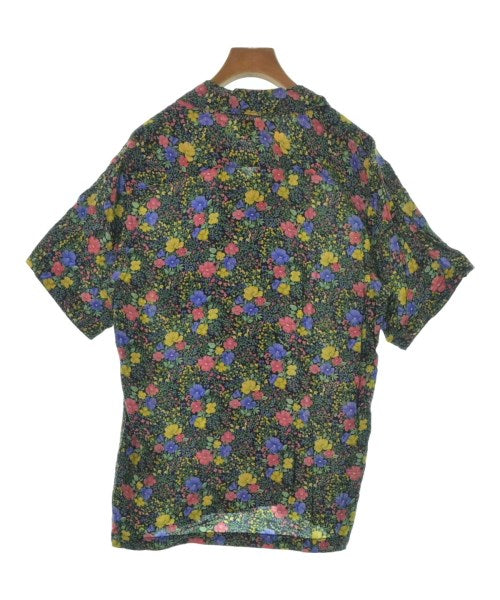 Supreme เสื้อลำลอง