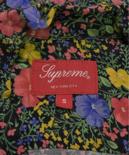 Supreme เสื้อลำลอง
