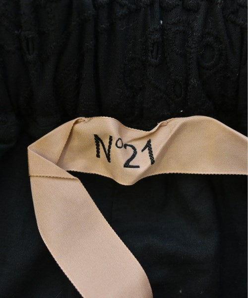 Nﾟ 21 กางเกงขาสั้น