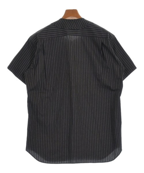 Supreme เสื้อลำลอง