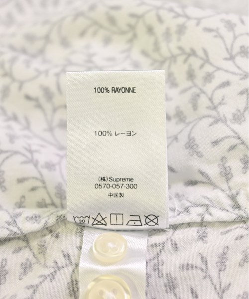 Supreme เสื้อลำลอง