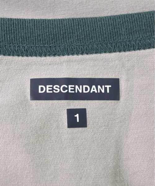 DESCENDANT เสื้อยืด/เสื้อท็อปส์