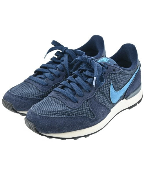 NIKE รองเท้าผ้าใบ