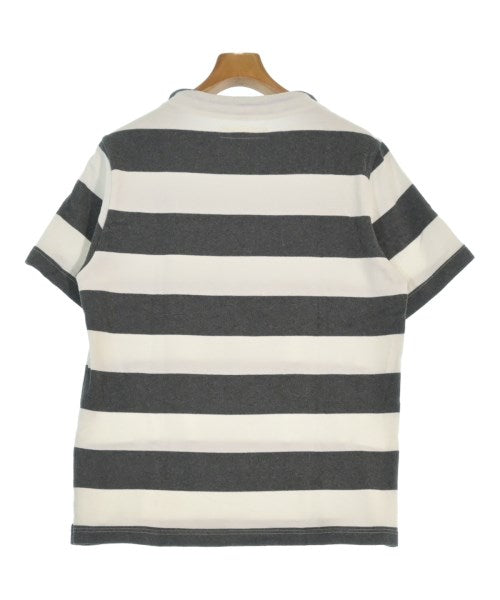 nisica เสื้อยืด/เสื้อท็อปส์