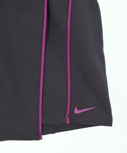 NIKE กางเกงขาสั้น