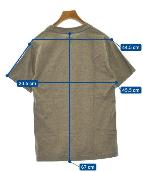 New Balance เสื้อยืด/เสื้อท็อปส์