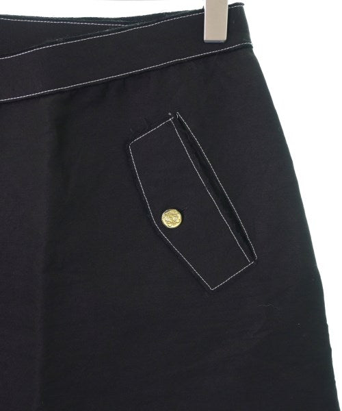 LOEWE กระโปรงสั้น