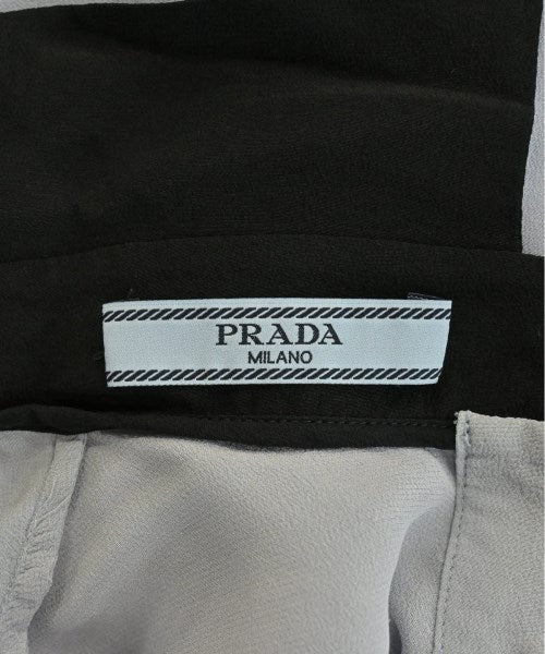 PRADA เสื้อสตรี