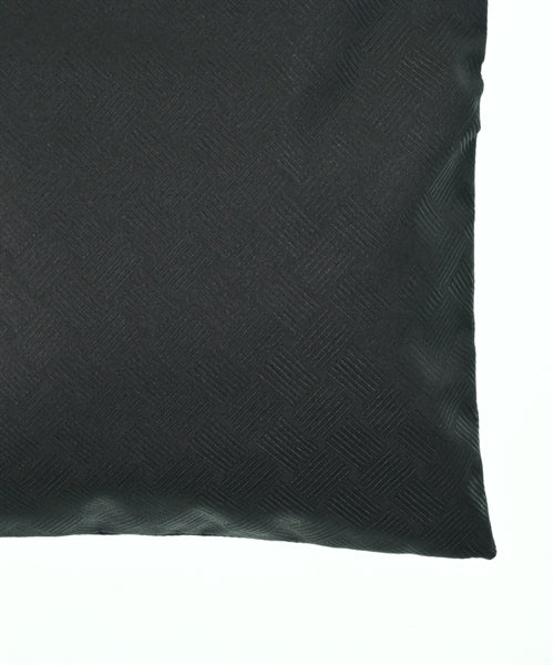 BOTTEGA VENETA คลัตช์