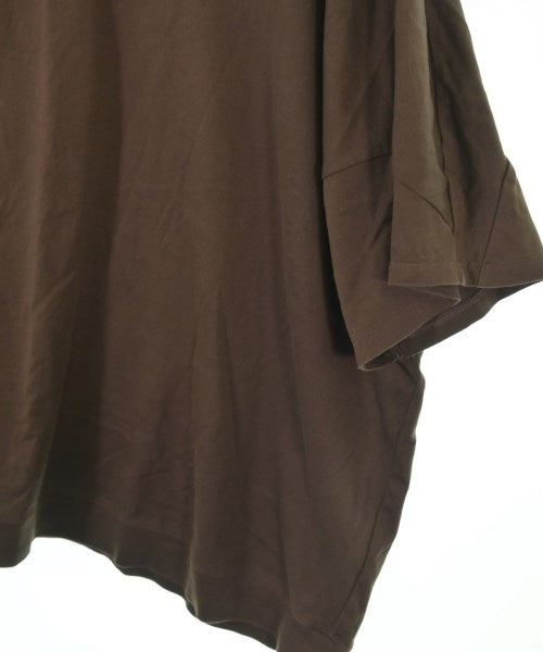Ka na ta เสื้อยืด/เสื้อท็อปส์