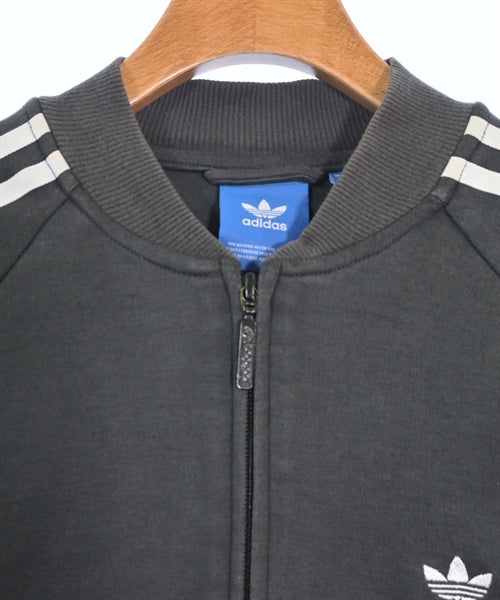 adidas เสื้อยืด/เสื้อท็อปส์