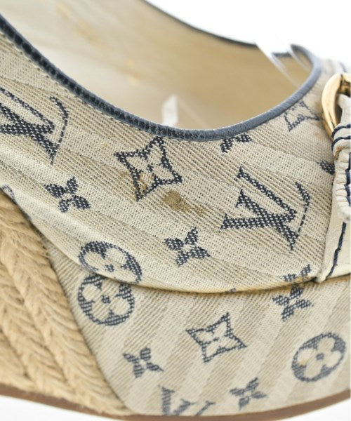LOUIS VUITTON รองเท้าแตะ
