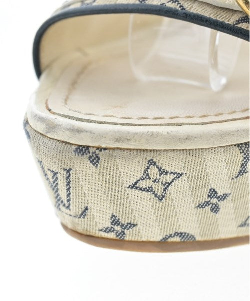 LOUIS VUITTON รองเท้าแตะ