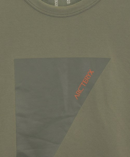 ARC'TERYX เสื้อยืด/เสื้อท็อปส์