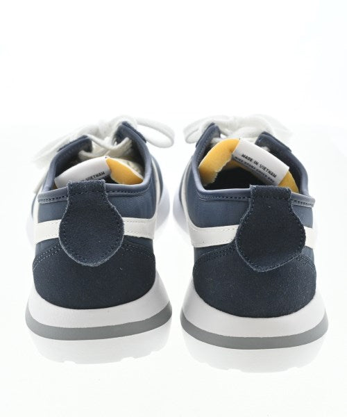 NIKE รองเท้าผ้าใบ