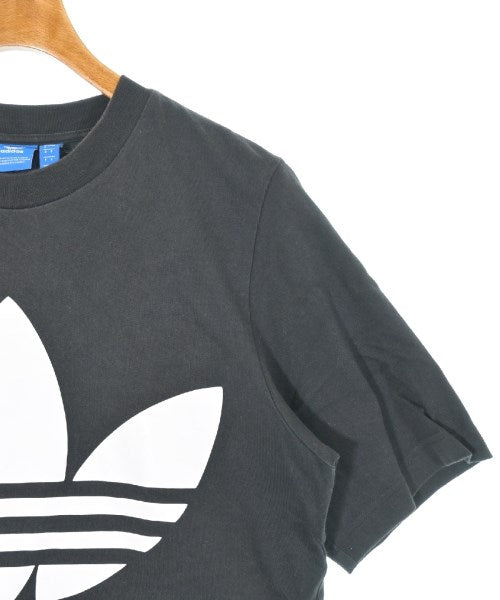 adidas เสื้อยืด/เสื้อท็อปส์