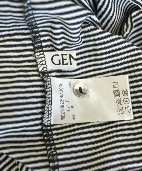 GEMINI เสื้อยืด/เสื้อท็อปส์