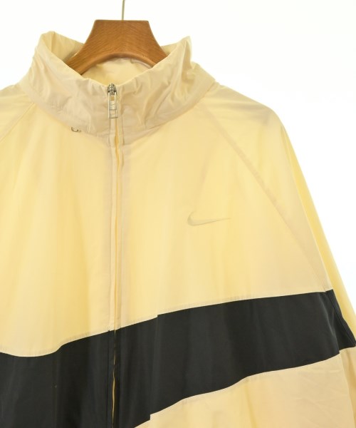 NIKE แจ็คเก็ตเบลาส์ อื่น