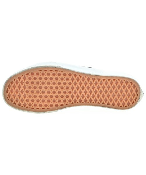 VANS รองเท้าผ้าใบ