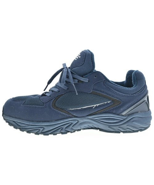 810s รองเท้าผ้าใบ