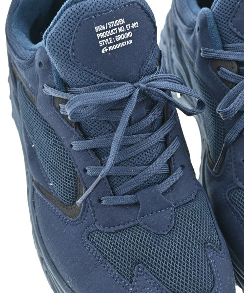 810s รองเท้าผ้าใบ