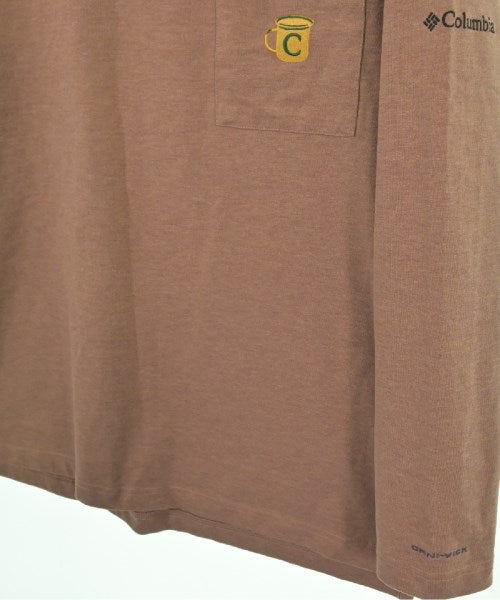 Columbia เสื้อยืด/เสื้อท็อปส์