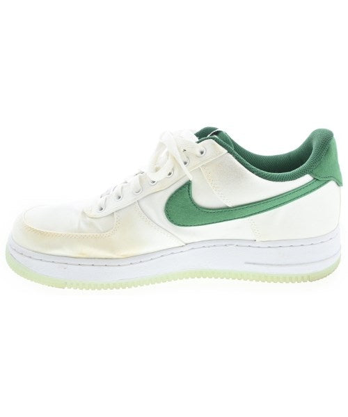 NIKE รองเท้าผ้าใบ
