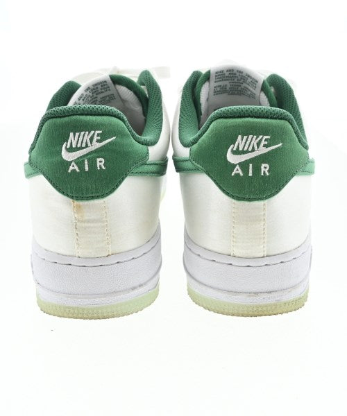 NIKE รองเท้าผ้าใบ