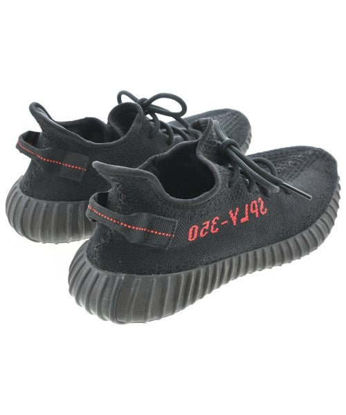 adidas รองเท้าผ้าใบ