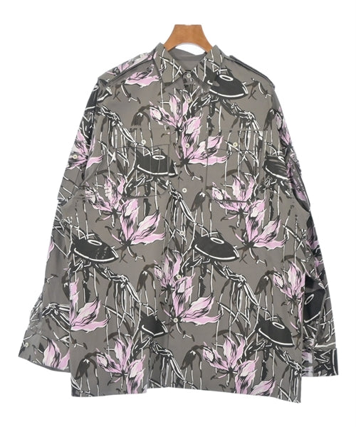 PRADA เสื้อลำลอง