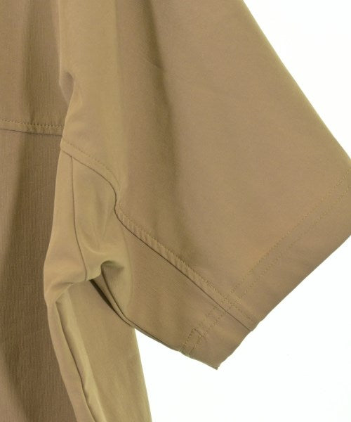 KAVU เสื้อยืด/เสื้อท็อปส์