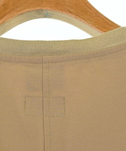 KAVU เสื้อยืด/เสื้อท็อปส์