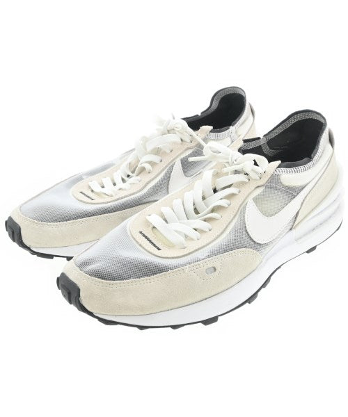 NIKE รองเท้าผ้าใบ