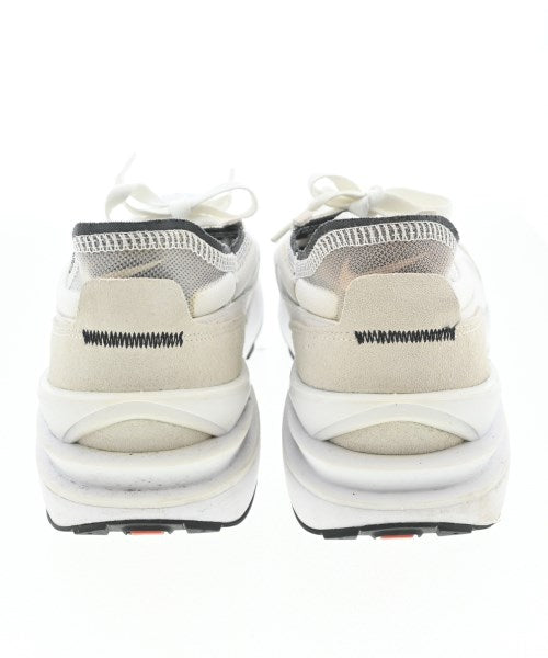 NIKE รองเท้าผ้าใบ